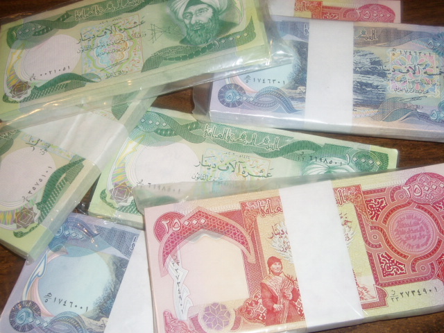 <p><font color=red><f14><i>2,000,000 Iraqi Dinars and up<p><font color=blue>Please e-mail me (info@MEBanknotes.com) for price and availability <p></font></b> <P><a href="/shop/catalog/images/Iraqi-Dinars.jpg"> <font color=green><b>View the image</b></a></font><p>